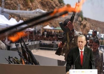 ترکی میں PKK کی غیر مسلح ہونے کی علامتی تقریب