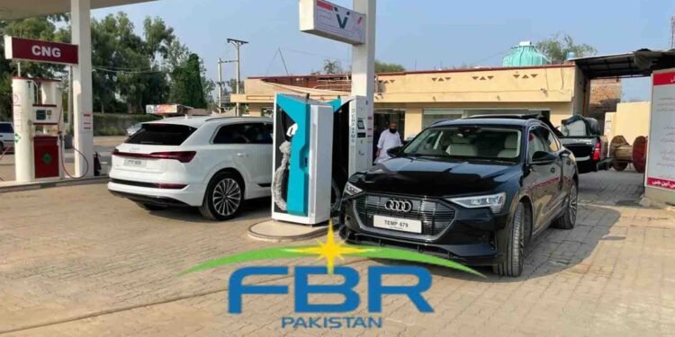 ایف بی آر کا انرجی وہیکل لیوی کا اعلان، پیٹرول اور ڈیزل گاڑیوں پر نیا ٹیکس عائد