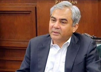 "وزیر داخلہ محسن نقوی یوم شہداء کشمیر پر خطاب کرتے ہوئے، کشمیری شہداء کو خراج عقیدت"