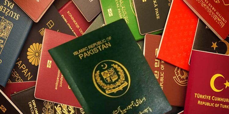 دنیا کے طاقتور ترین اور کمزور ترین پاسپورٹس کی 2025 کی فہرست، سنگاپور سرفہرست، پاکستان نچلی پوزیشن پر
