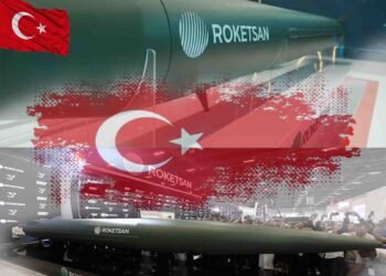 ٹائفون بلاک 4 میزائل کی IDEF 2025 میں رونمائی کے موقع کی تصویر