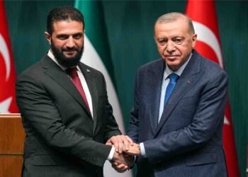 ترک صدر اردوان شام کے صدر ابو الشراء سے ملاقات کرتے ہوئے