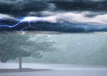 پنجاب اور آزاد کشمیر میں شدید بارشوں کا الرٹ اور نشیبی علاقوں میں پانی بھرنے کی صورتحال