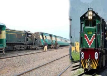 لودھراں ریلوے اسٹیشن پر عوام ایکسپریس ٹرین حادثہ — بلیک باکس برآمد اور تحقیقات کا آغاز