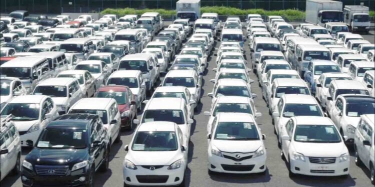 آئی ایم ایف کی شرائط گاڑیاں