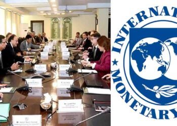 آئی ایم ایف جائزہ مشن پاکستان میں 7 ارب ڈالر پروگرام پر مذاکرات کے لیے پہنچ گیا