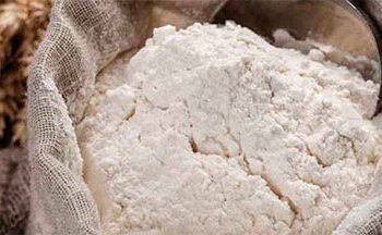 آٹے کی قیمتوں میں اضافہ: پنجاب میں بارشوں اور سیلاب کے بعد آٹا 2500 روپے فی 20 کلو تک پہنچ گیا