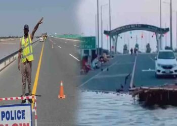 جلالپور پیروالا موٹروے سیلاب سے تباہ، ایم فائیو کا حصہ بہہ گیا