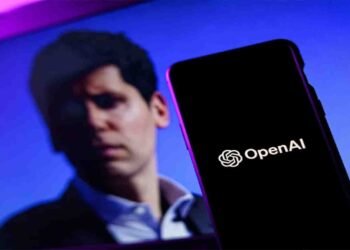 اوپن اے آئی کی اے آئی ڈیوائس اسمارٹ فونز کا متبادل