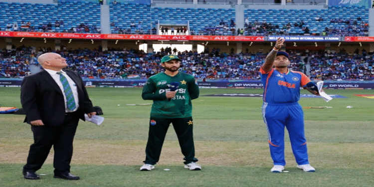 "پاکستان بھارت میچ ریفری اینڈی پائیکرافٹ تنازعہ کے باوجود دوبارہ مقرر"