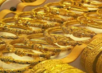 سونے کی قیمت میں اضافہ فی تولہ 4 لاکھ 25 ہزار روپے