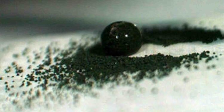 خود صاف ہونے والا پینٹ