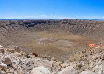 چین پر گرنے والا شہابِ ثاقب