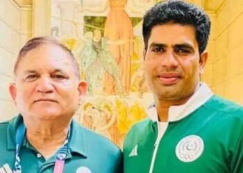 ارشد ندیم کے کوچ سلمان بٹ پر پابندی ختم