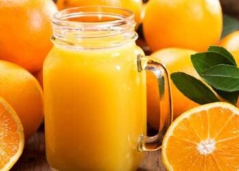 کینو کے فوائد: ایک تازہ کینو اور اس کا جوس