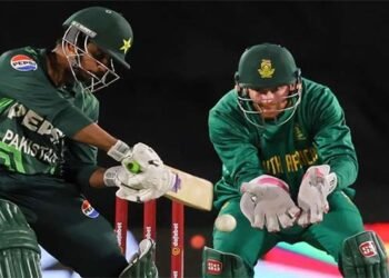 پاکستان بمقابلہ جنوبی افریقہ دوسرا ون ڈے میں پاکستانی بیٹر سلمان آغا کی شاندار اننگز