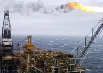 پاکستانی سمندر سے تیل و گیس کی دریافت, سرمایہ کاری 1 ارب ڈالر