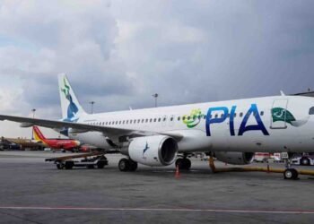 پی آئی اے ملازم غائب، کینیڈا سے پرواز بغیر عملے کے واپس