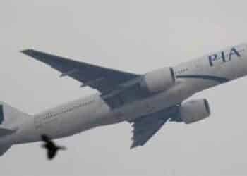 پی آئی اے پرواز حادثے سے بچ گئی — کراچی سے سکھر فلائٹ کی ہنگامی واپسی